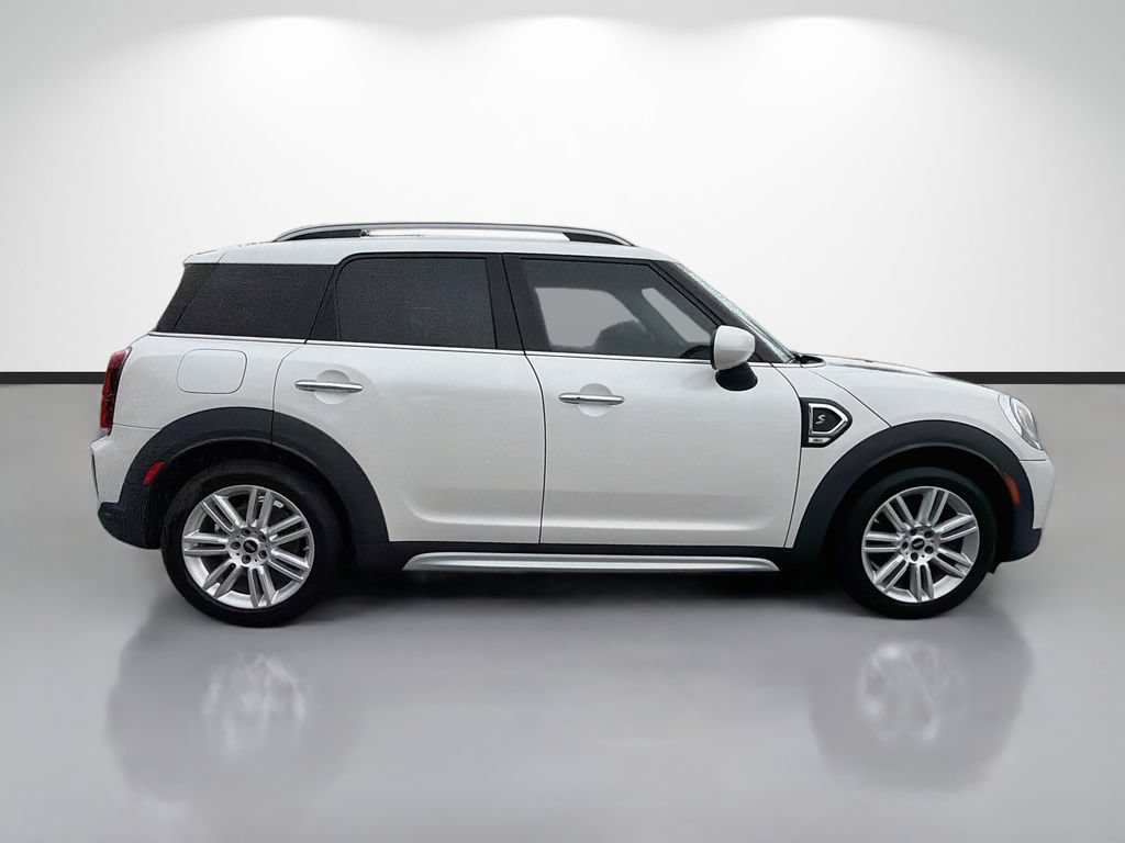 Used 2024 MINI Cooper Countryman S w/ Storage Package FWD image 2