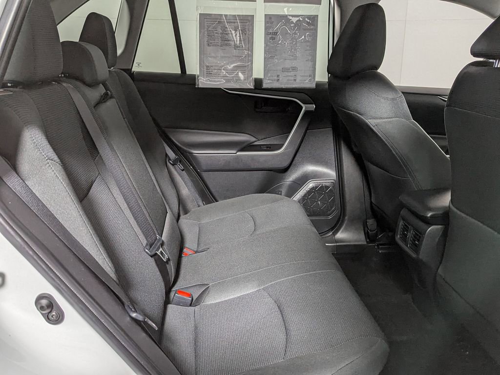 Used 2025 Toyota RAV4 LE image 35
