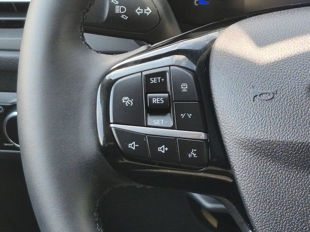 Used 2023 Ford Escape Active w/ Tech Pack #1 AWD/4WD image 16
