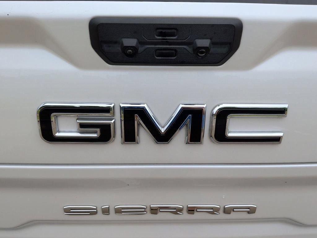 Used 2024 GMC Sierra 1500 SLT AWD/4WD image 46
