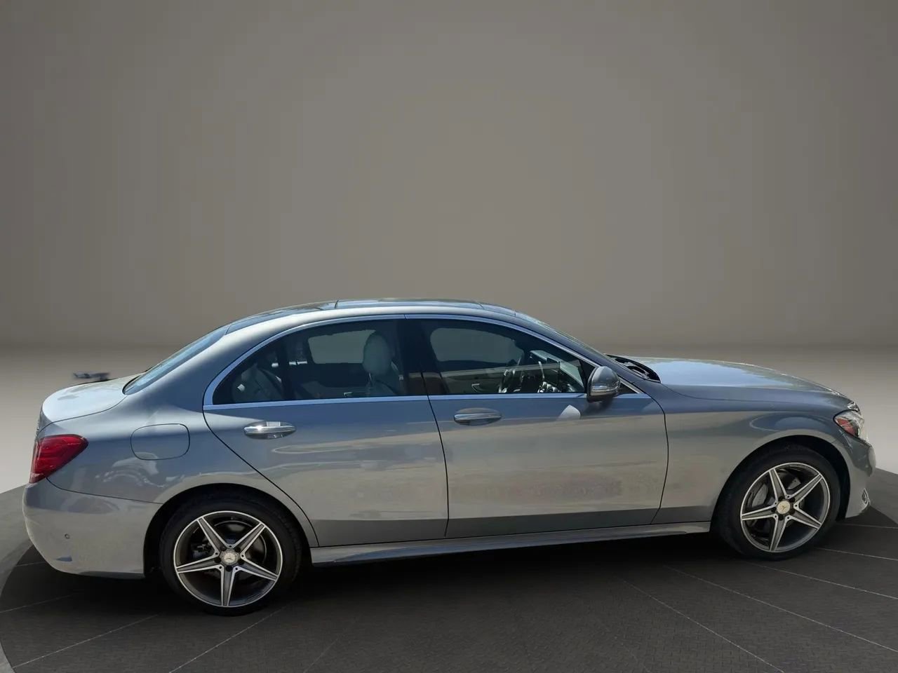 Used 2015 Mercedes-Benz C 400 4MATIC image 6