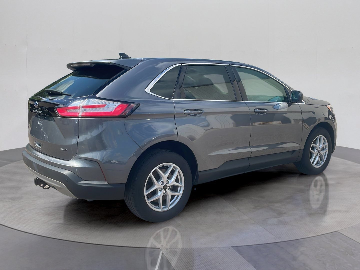 Certified 2024 Ford Edge SEL w/ Convenience Package AWD/4WD image 7
