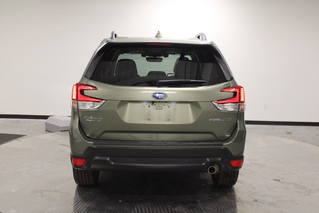 Used 2021 Subaru Forester Limited w/ Popular Package #3 image 8