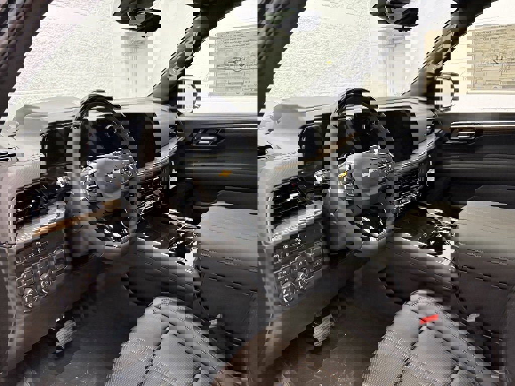 New 2026 Chevrolet Suburban High Country image 15