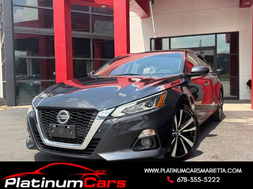 Used 2019 Nissan Altima 2.5 Platinum FWD image 1
