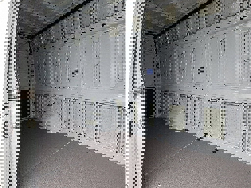 New 2025 Mercedes-Benz Sprinter 3500 image 6