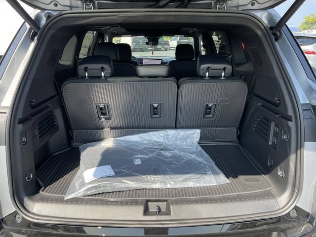 New 2026 Buick Enclave Sport Touring w/ Power Package AWD/4WD image 25