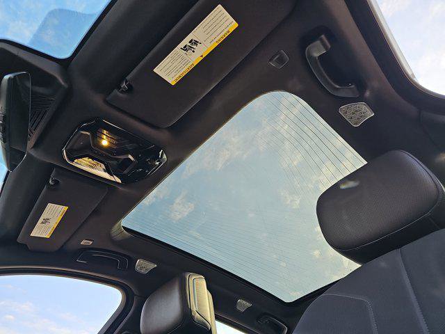 New 2025 BMW i7 xDrive60 w/ Premium Package image 32