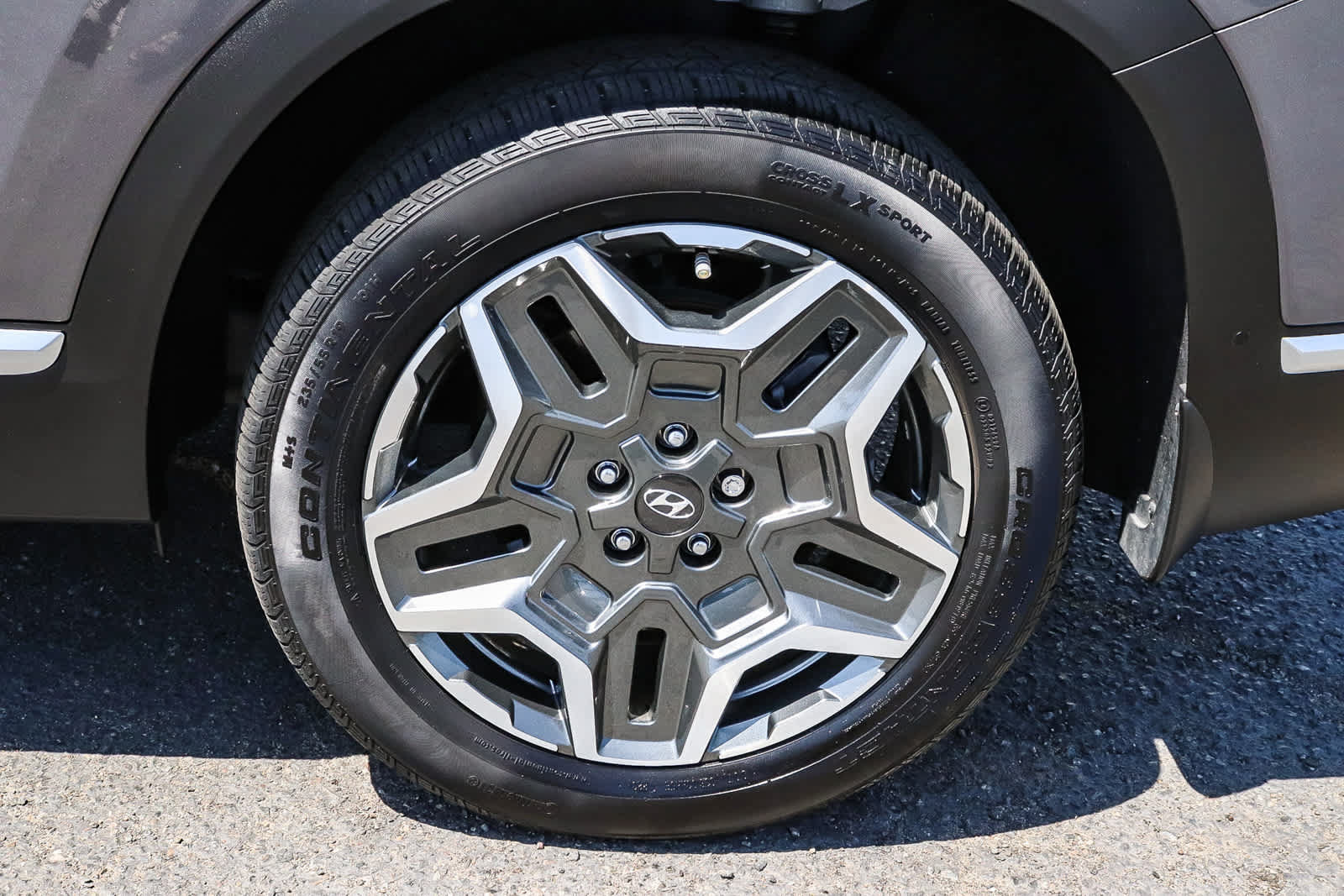 Used 2023 Hyundai Santa Fe Limited AWD/4WD image 13