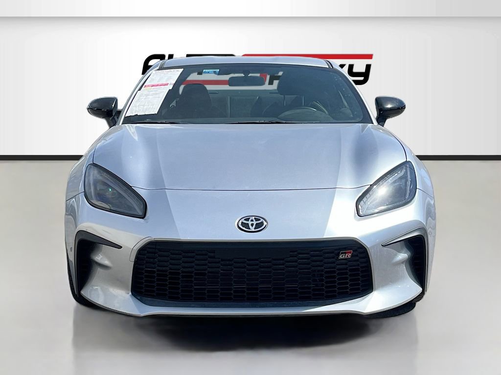 Used 2023 Toyota GR86 Premium w/ ALL Weather Mat Package (TMS) image 2