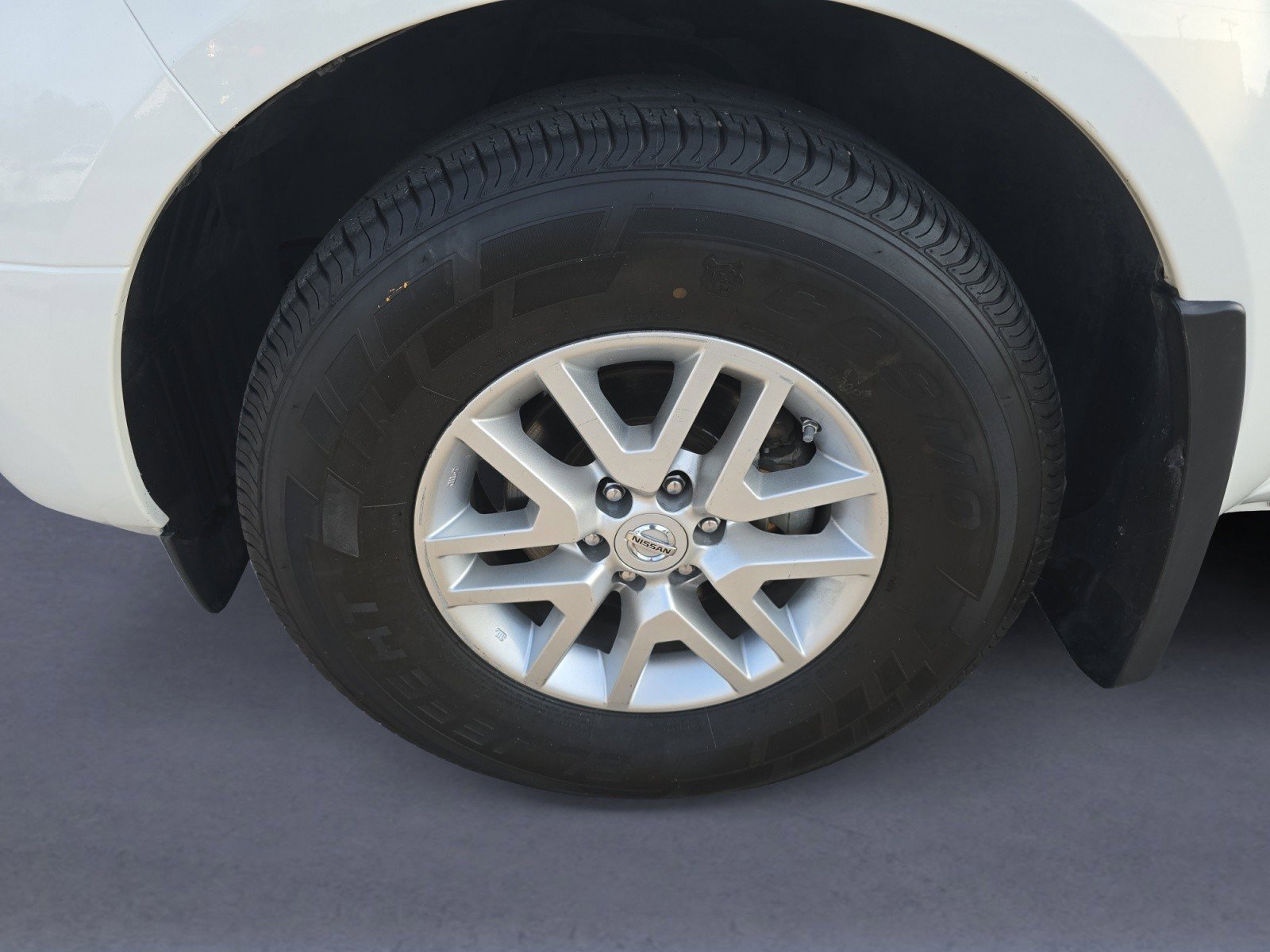 Used 2021 Nissan Frontier SV image 26