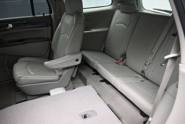 Used 2013 Buick Enclave Leather FWD image 21