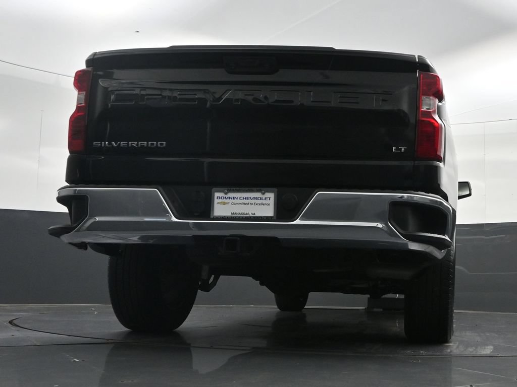 Used 2023 Chevrolet Silverado 1500 LT AWD/4WD image 34