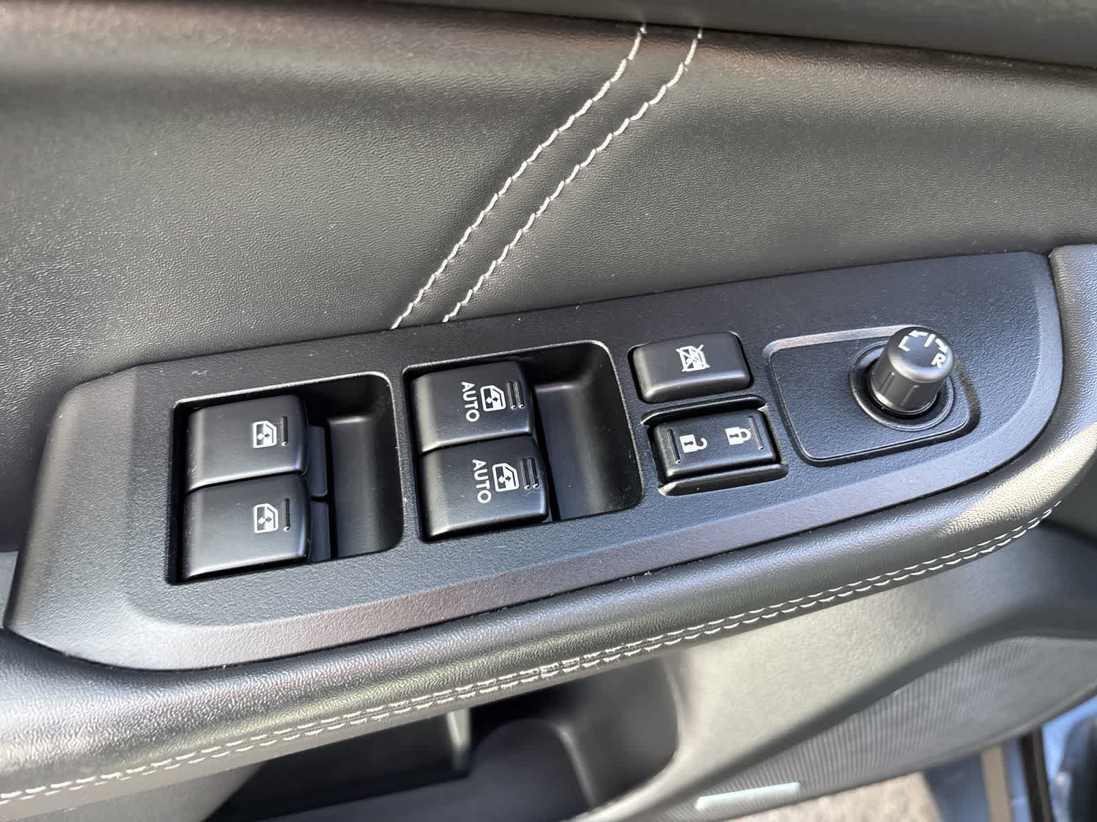 Used 2018 Subaru Outback 2.5i Limited AWD/4WD image 11
