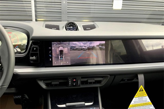 New 2026 Porsche Cayenne Coupe image 24