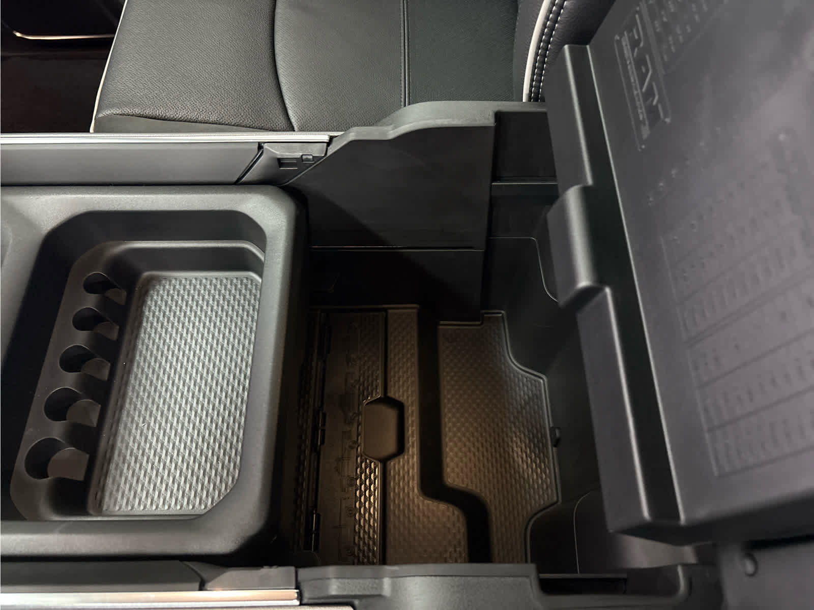 New 2026 RAM 2500 Laramie image 28