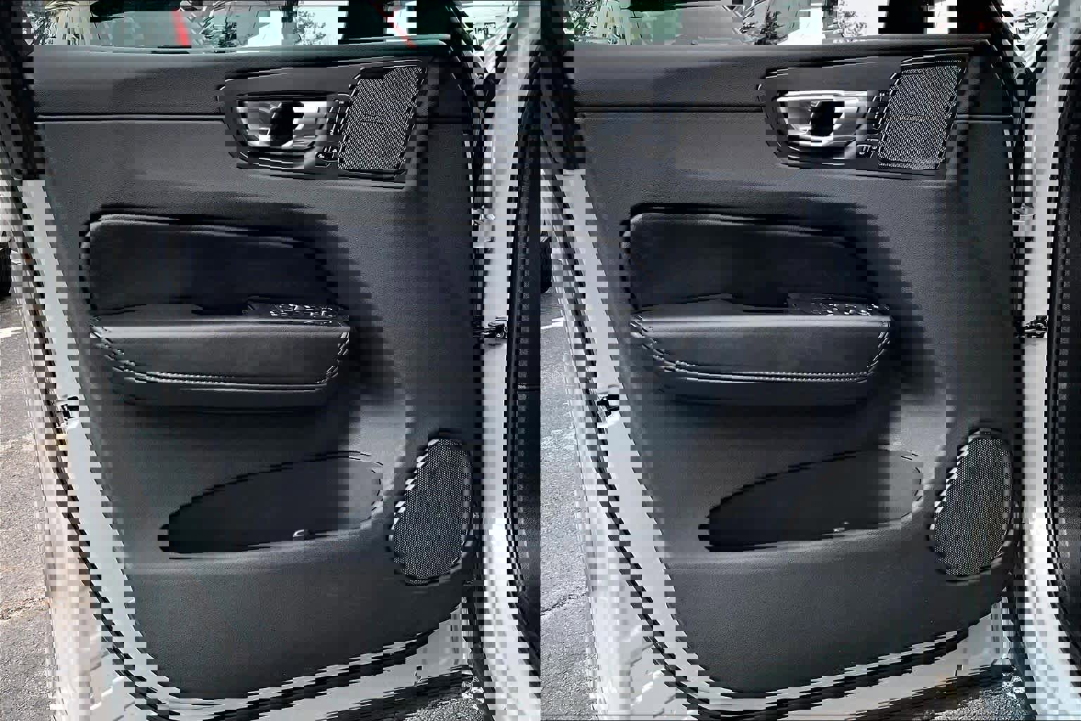 Certified 2024 Volvo XC60 B5 Plus w/ Protection Package Premier image 21