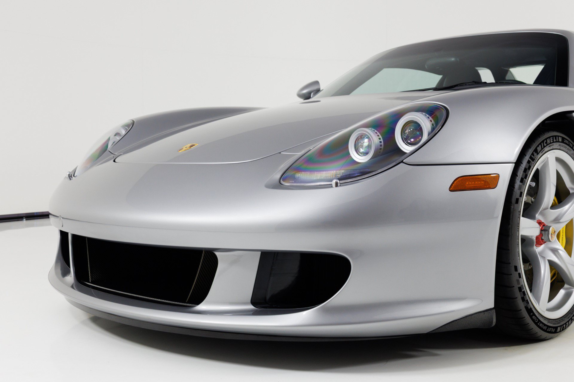 Used 2004 Porsche Carrera GT RWD image 63