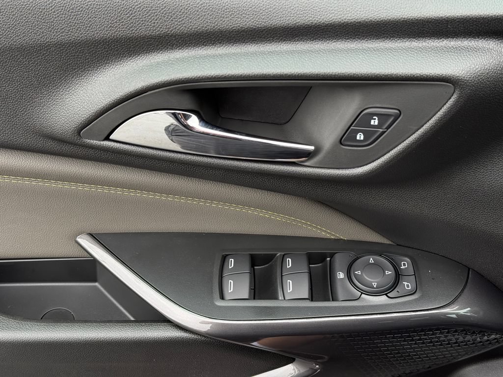 New 2026 Chevrolet Trax ACTIV w/ Driver Confidence Package FWD image 15