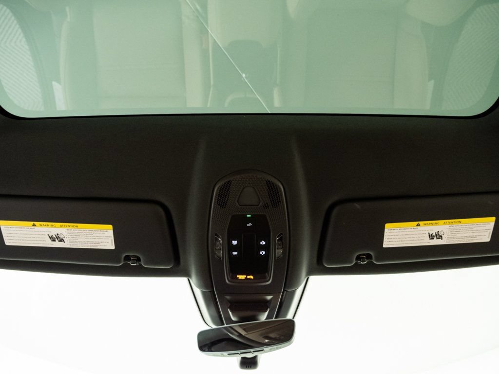 Certified 2026 Porsche Cayenne Coupe AWD/4WD image 20