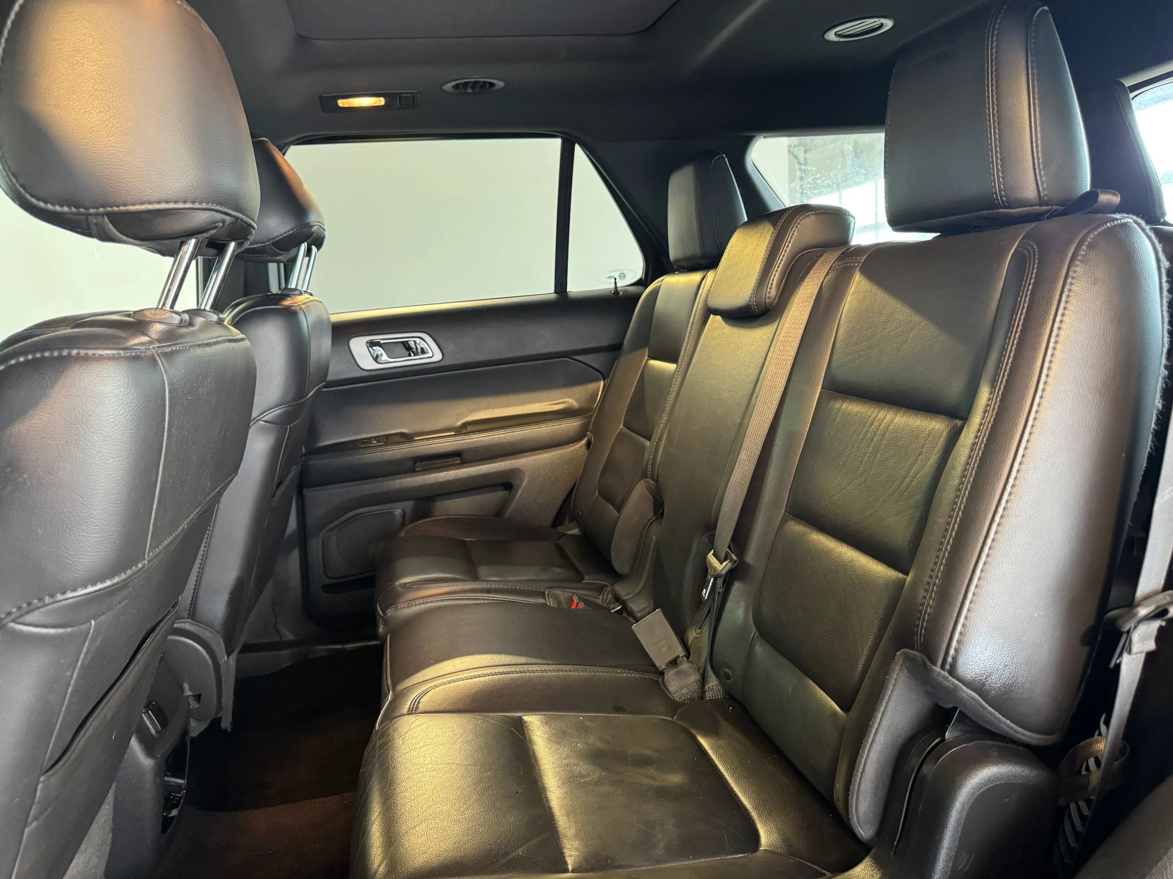 Used 2013 Ford Explorer XLT image 22