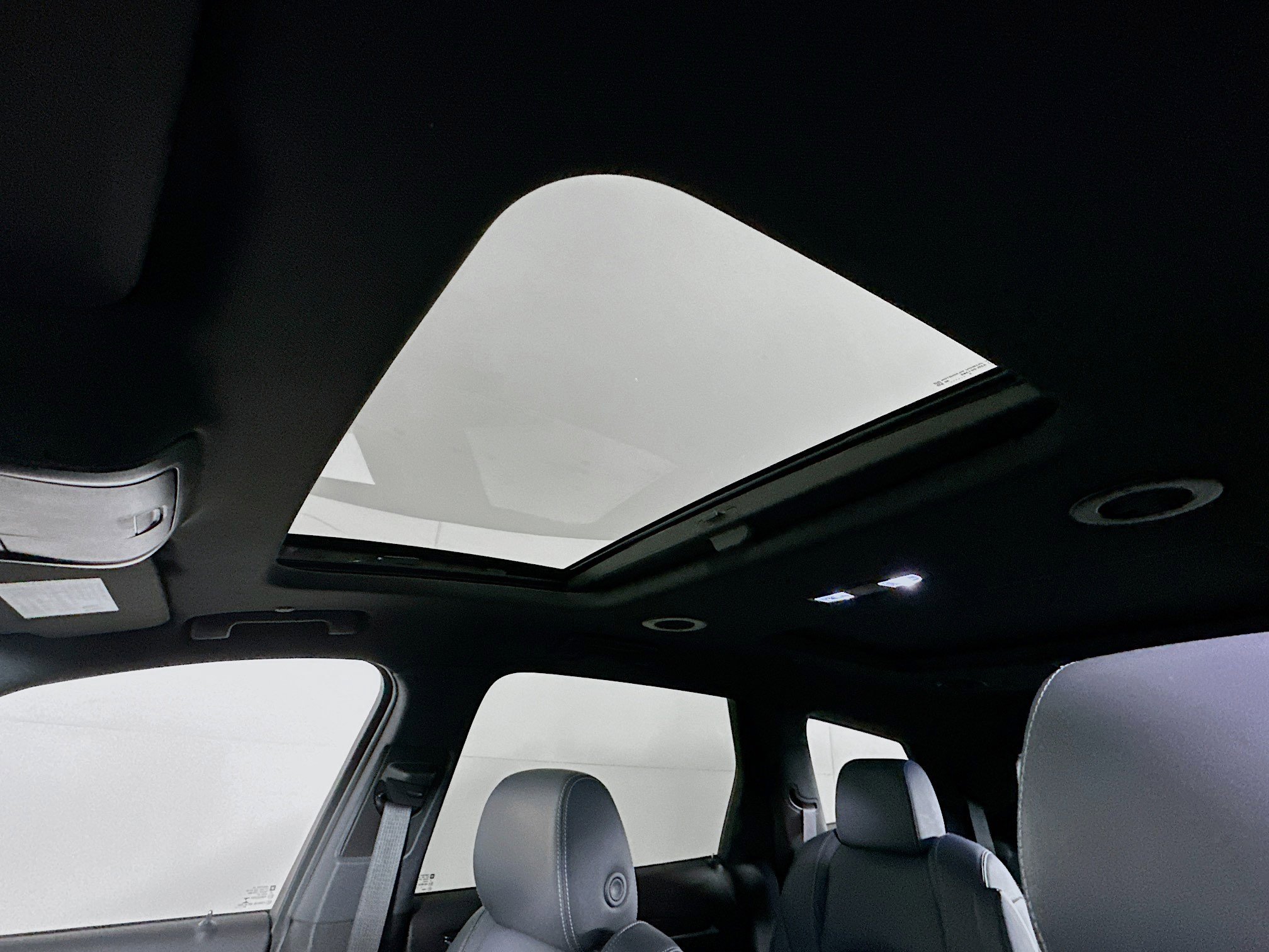 Used 2023 Buick Enclave Essence w/ Experience Buick Package image 26