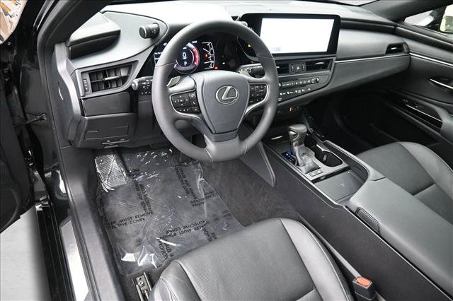 Used 2024 Lexus ES 300h w/ Premium Package FWD image 8