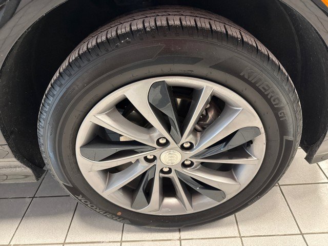 Used 2023 Buick Encore GX Select w/ Sport Touring Package image 9