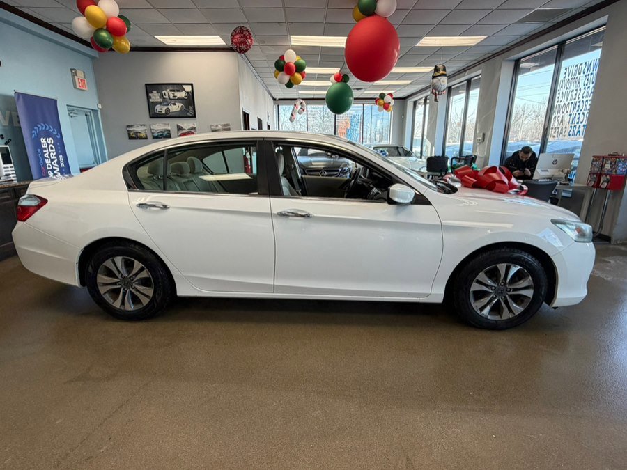 Used 2015 Honda Accord LX image 11
