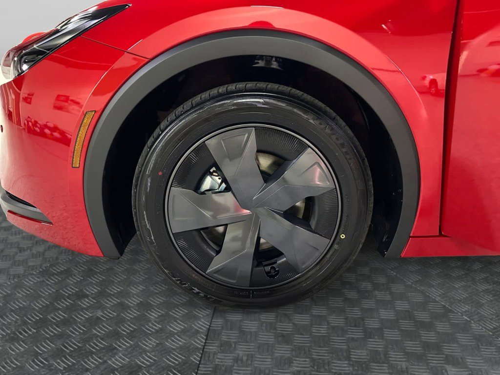 New 2026 Toyota Prius Plug-In Hybrid image 14