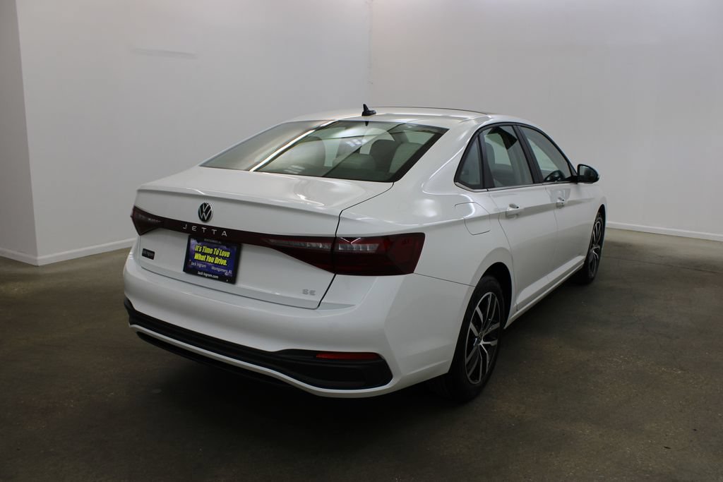 New 2026 Volkswagen Jetta SE FWD image 5