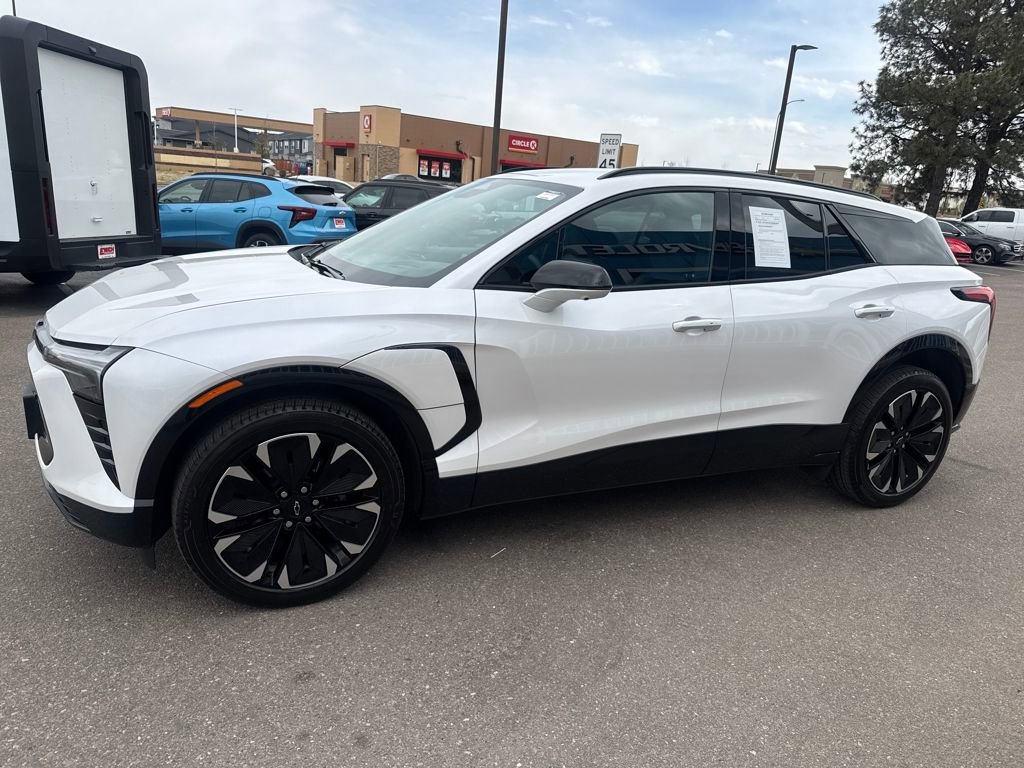 Used 2025 Chevrolet Blazer EV RS video 2