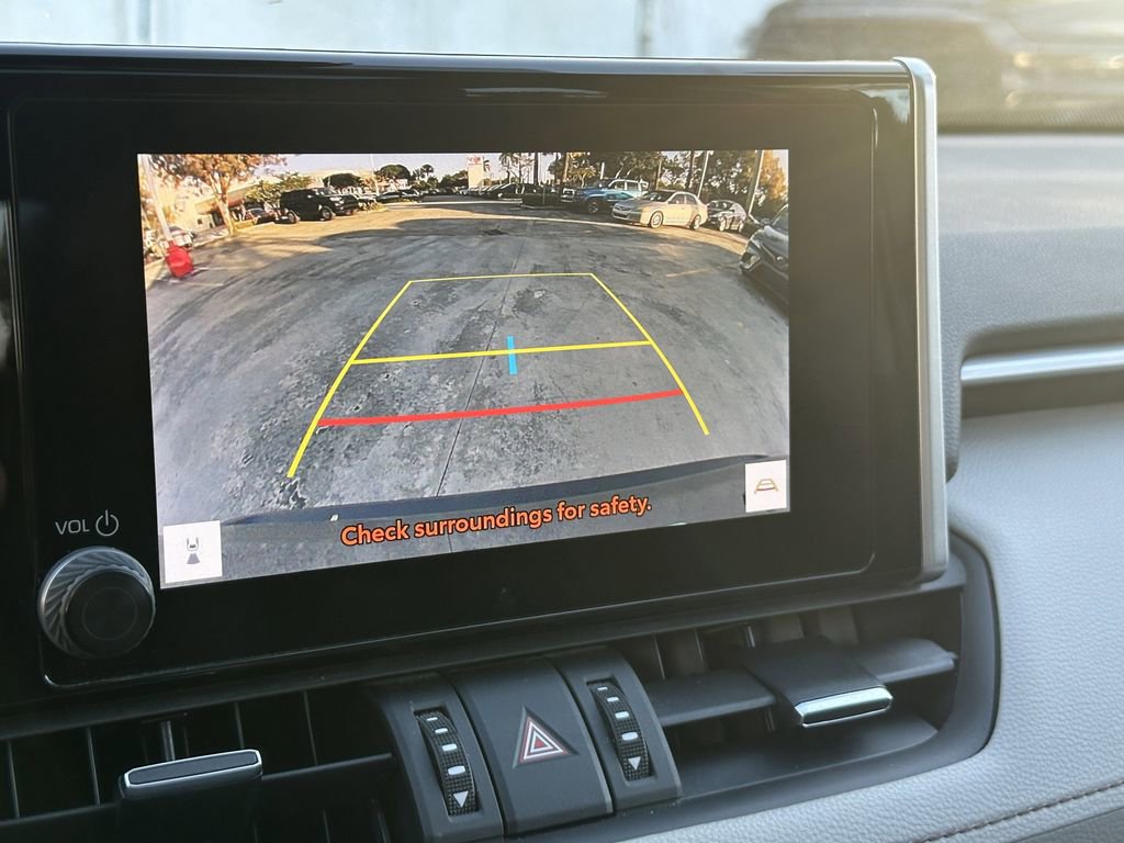 Used 2024 Toyota RAV4 XLE Premium image 28