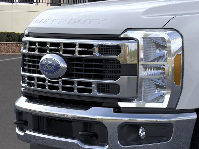 New 2025 Ford F350 XLT w/ FX4 Off-Road Package AWD/4WD image 39
