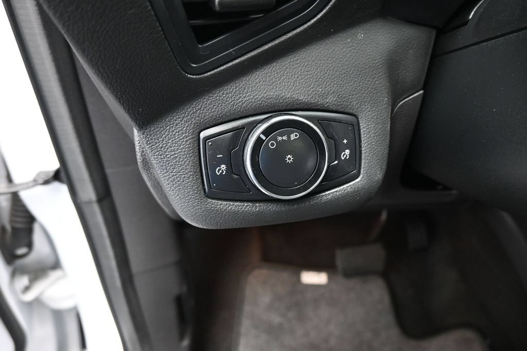 Used 2014 Ford Escape S FWD image 11