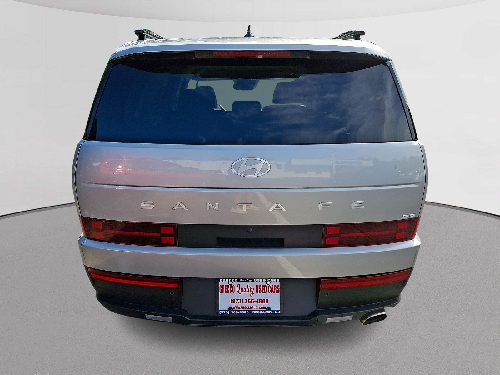 Used 2025 Hyundai Santa Fe SEL AWD/4WD image 9