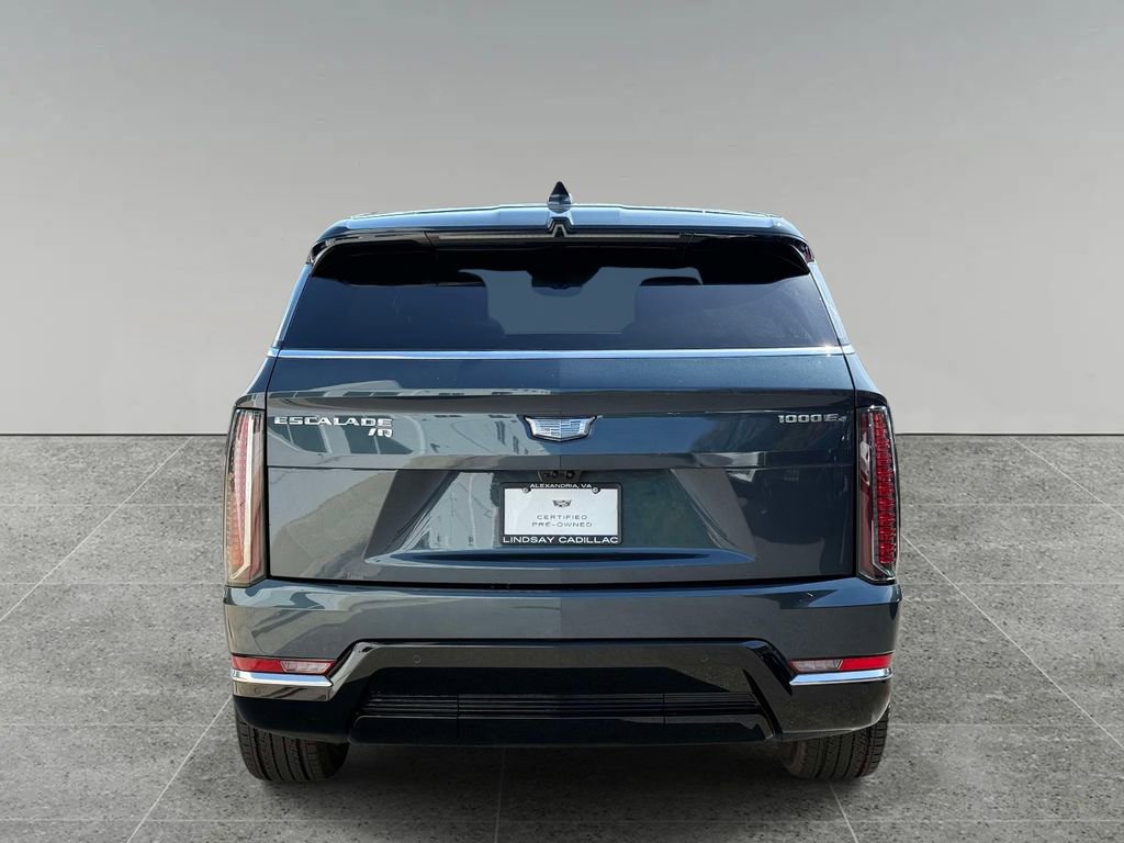 Used 2025 Cadillac Escalade IQ Luxury 2 w/ LPO, Radiant Package AWD/4WD image 11
