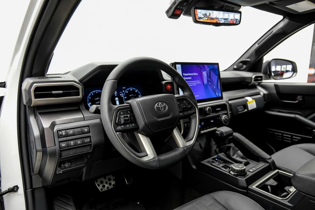 Used 2025 Toyota 4Runner TRD Sport Premium w/ Tow Technology Package AWD/4WD image 5