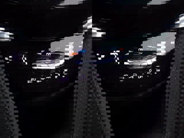 Used 2021 Cadillac XT6 Premium Luxury image 35