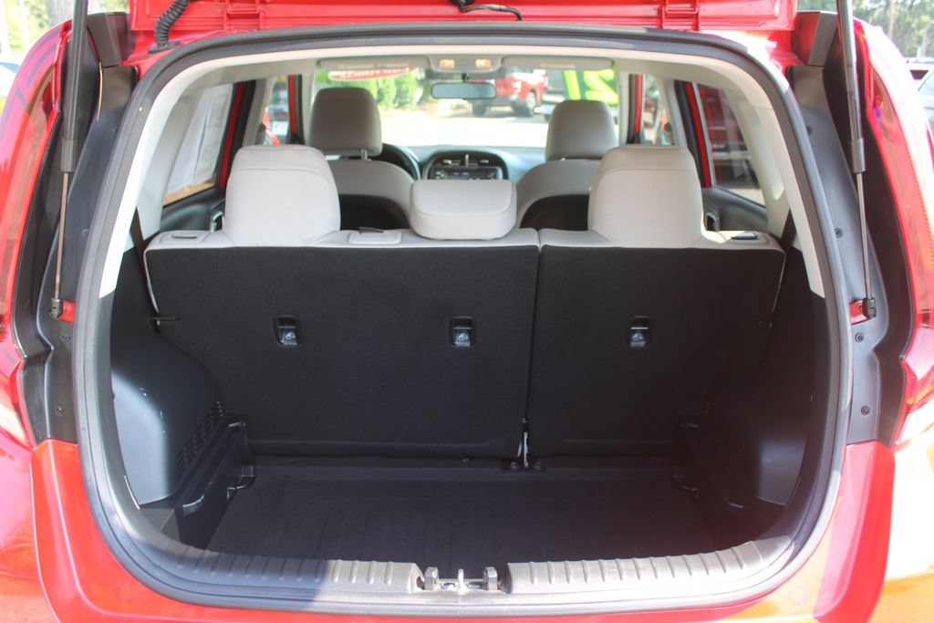 Certified 2021 Kia Soul LX FWD image 10
