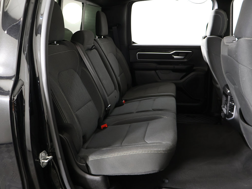 Used 2020 RAM 1500 Big Horn AWD/4WD image 32