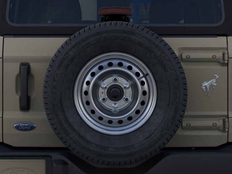 New 2025 Ford Bronco Base image 22