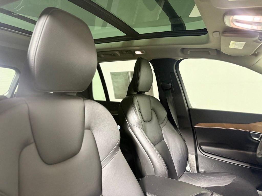 Used 2024 Volvo XC90 T8 Plus AWD/4WD image 26
