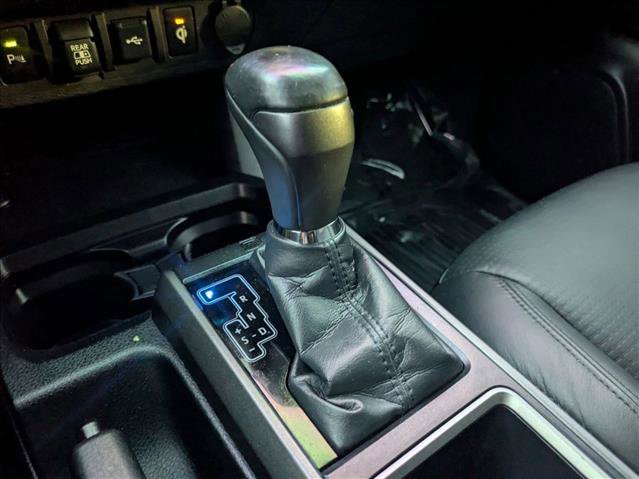 Used 2021 Toyota Tacoma TRD Sport image 11