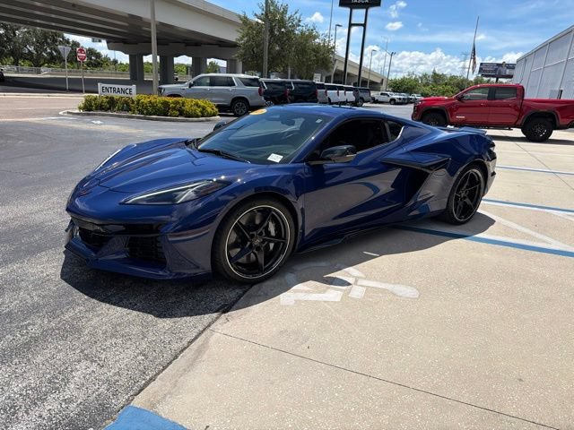 Used 2025 Chevrolet Corvette E-Ray w/ Stealth Interior Trim Package AWD/4WD image 3