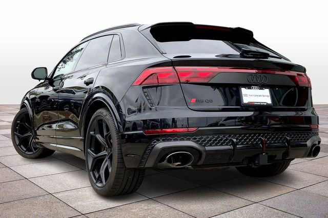 New 2026 Audi RS Q8 performance image 3