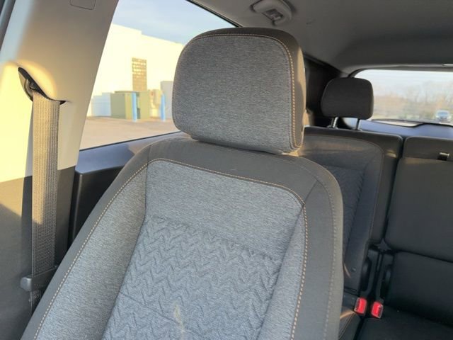 Used 2024 Chevrolet Equinox LT image 47