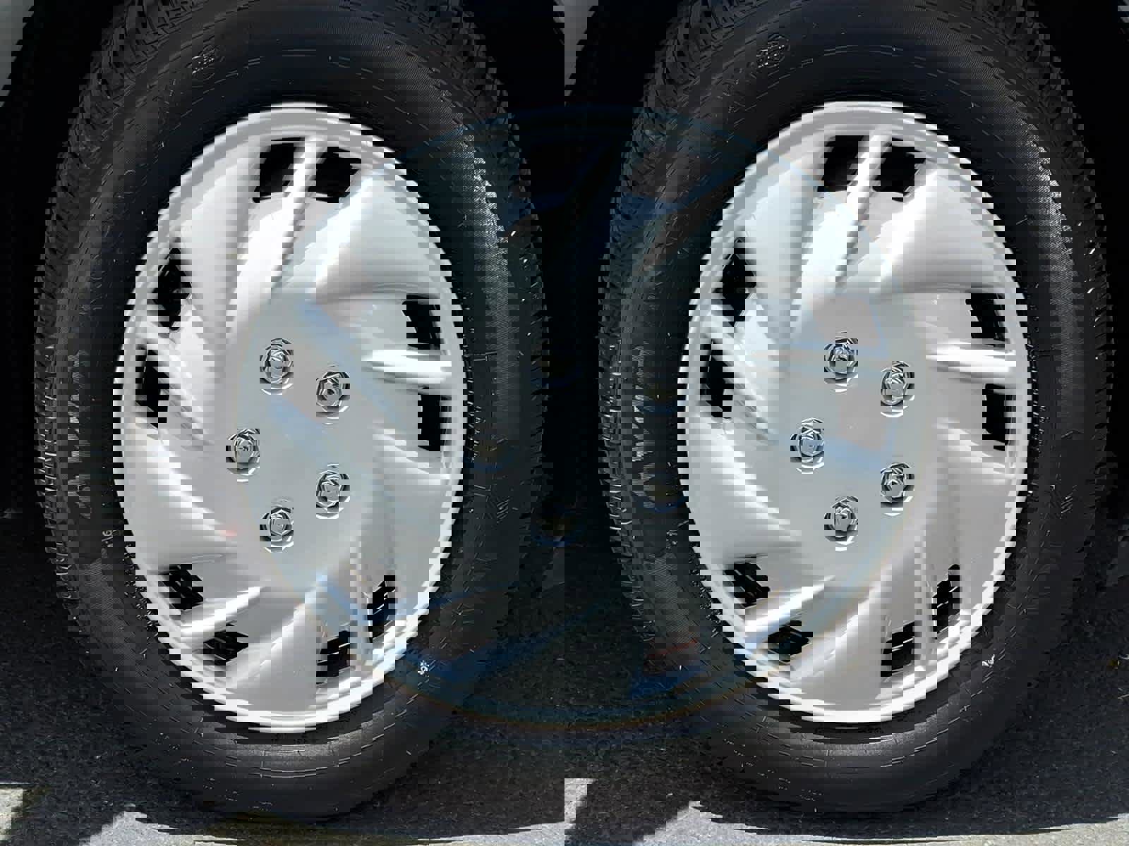 Used 2019 Nissan Versa Note SV FWD image 10