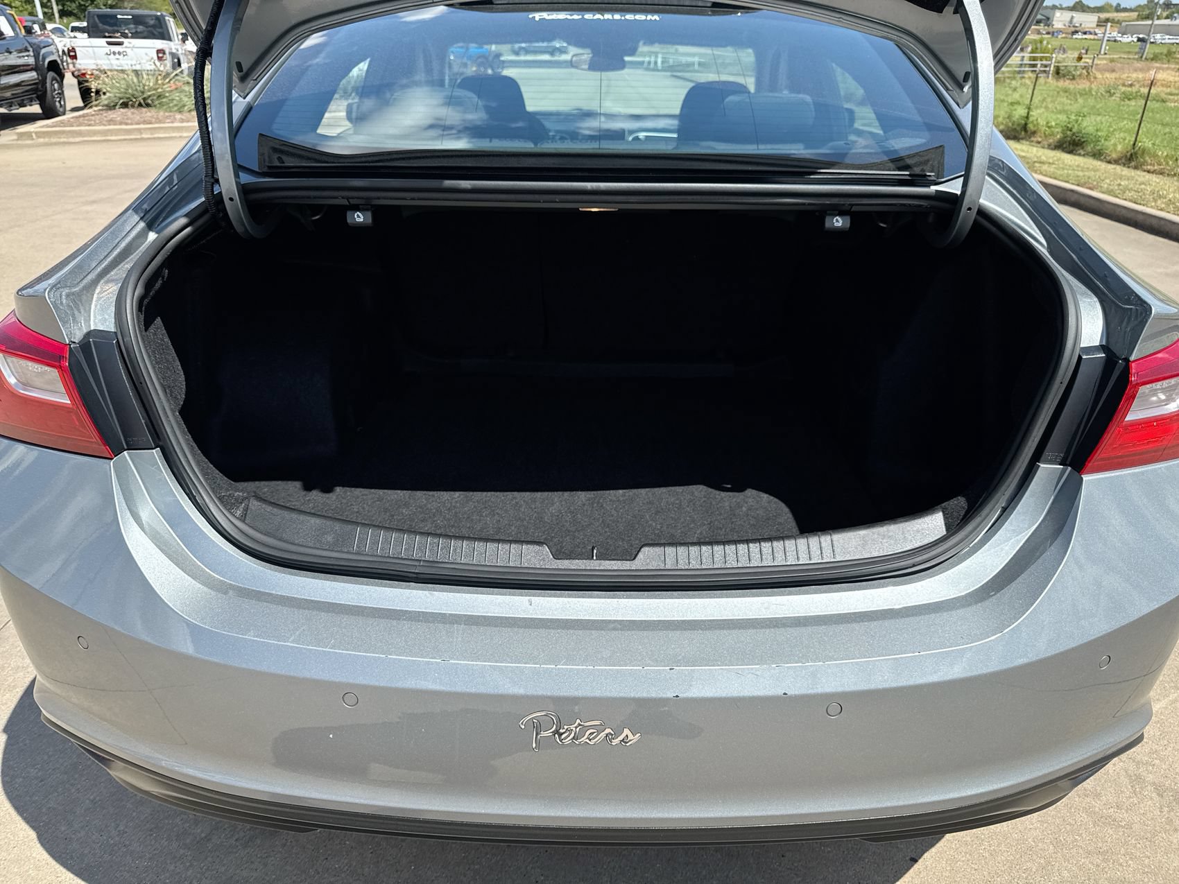 Used 2025 Chevrolet Malibu LT FWD image 22