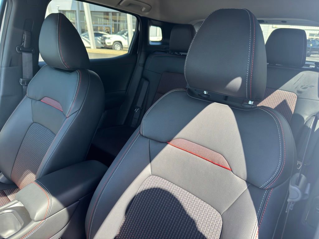New 2026 Nissan Kicks SR w/ Interior Electronics Package image 11